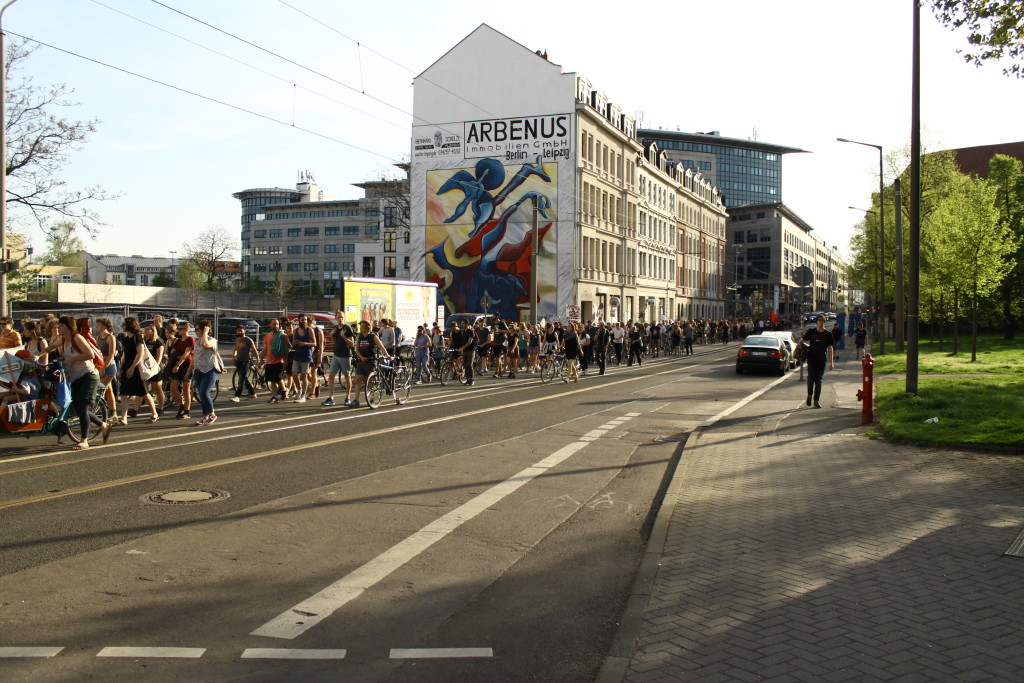 Demonstration auf der Eisenbahnstraße